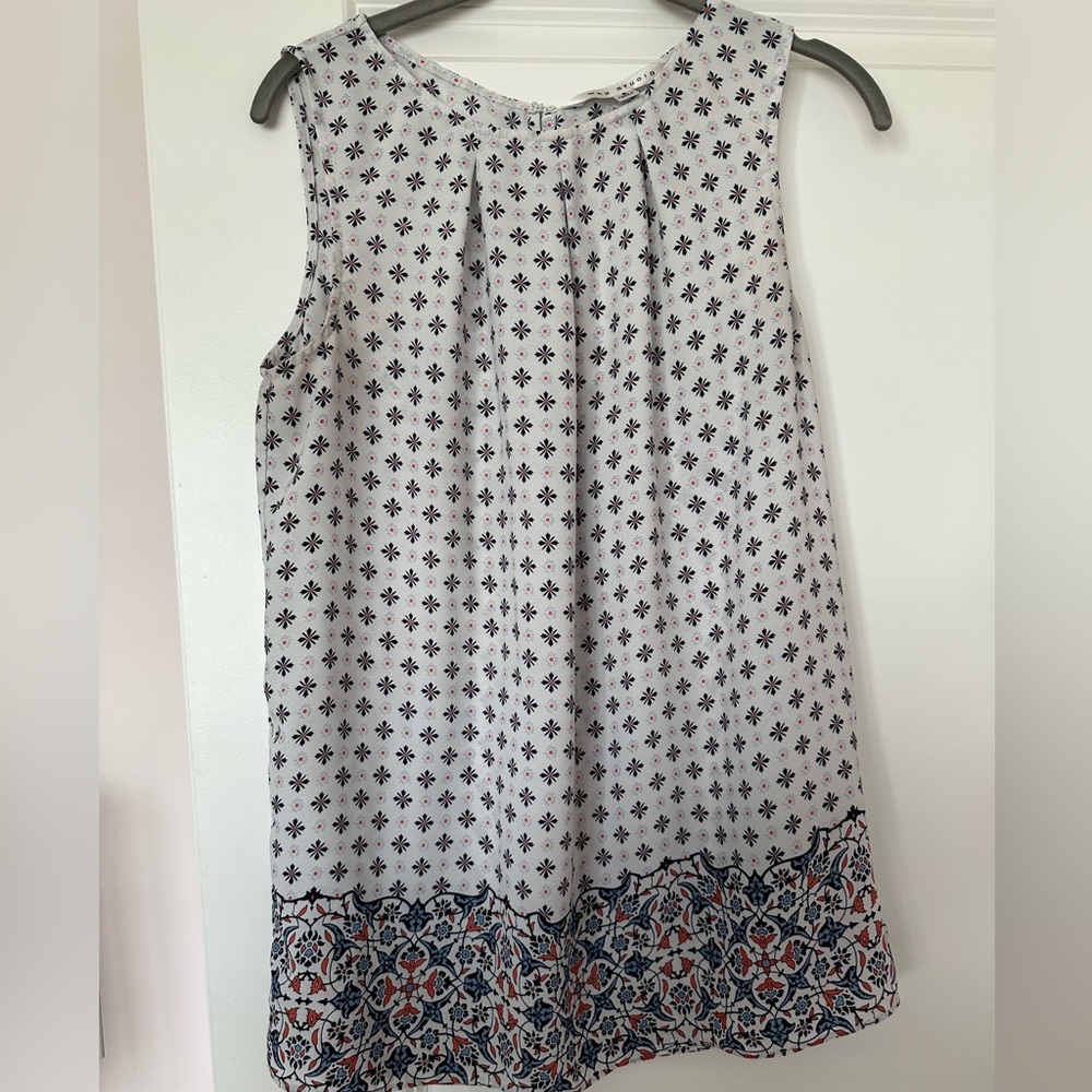 Max Studio Sleeveless Blouse Size S